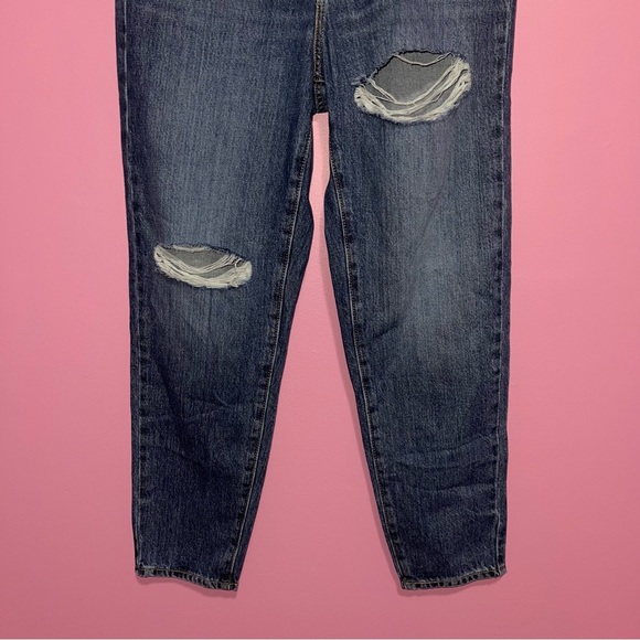 Levi's Jeans Women's Size 28‎ Blue Wash Denim High Waisted Mom Jeans Distressed - Picture 5 of 15